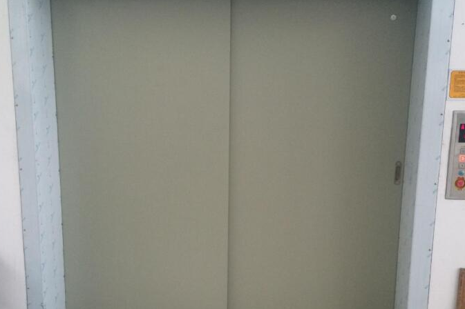 升降货梯让重物运输如行云流水！