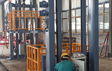 兰州升降机在电力检修等特殊环境要具备哪些功能？